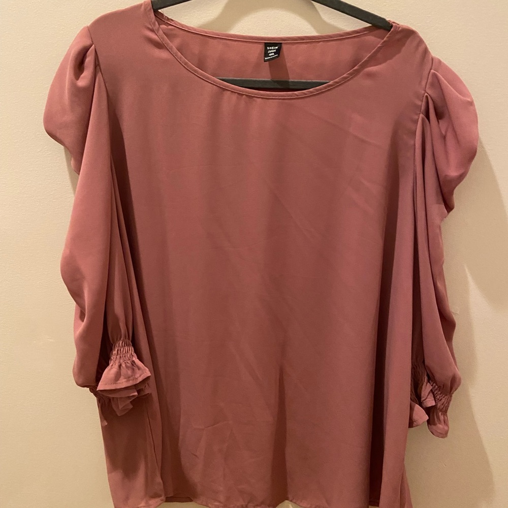 SHEIN Mauve Top